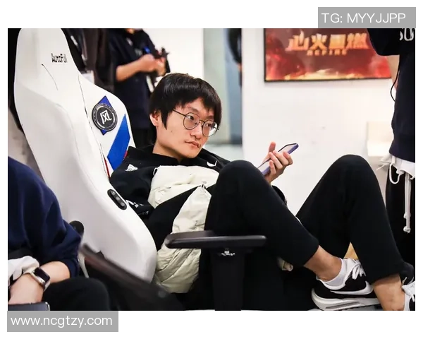 369重返巅峰以无解上单统治赛场引领团队再创辉煌传奇