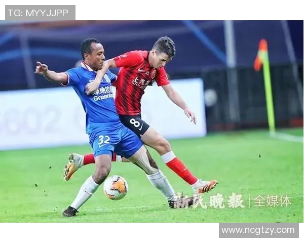 上海海港对阵上海申花大战揭幕 聚焦沪上德比激情碰撞