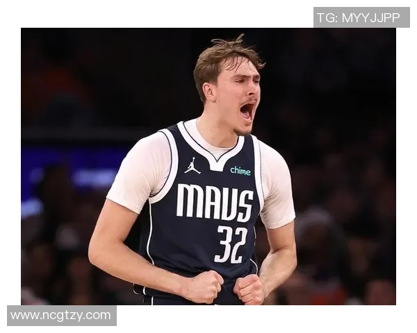 独行侠与凯尔特人激战正酣 双方球员展开激烈对决竞争季后赛席位