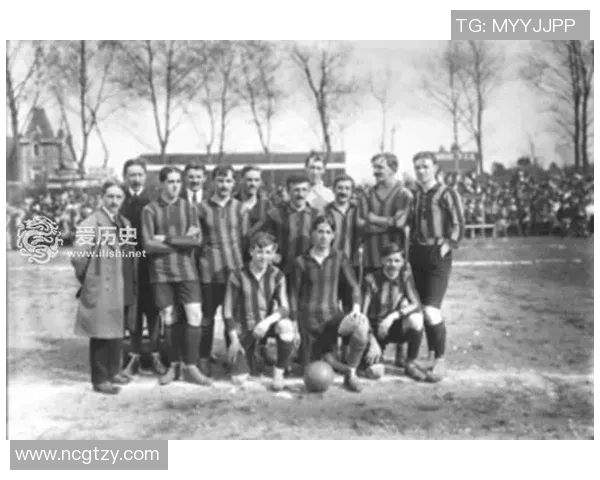 约书亚·基米希:中场指挥官的崛起与现代足球的革新之路 约书亚·基米希:中场指挥官的崛起与现代足球的革新之路